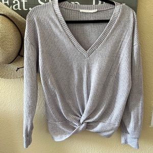 Lush light sweater top size medium in light purple
